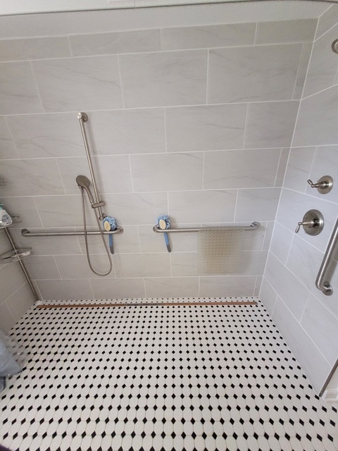 Image of accessible shower 